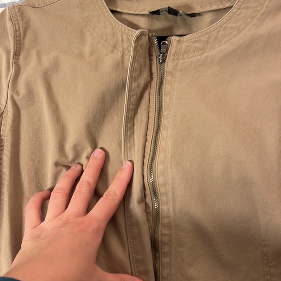 Talbots lightweight jacket. - Picture 4 of 7